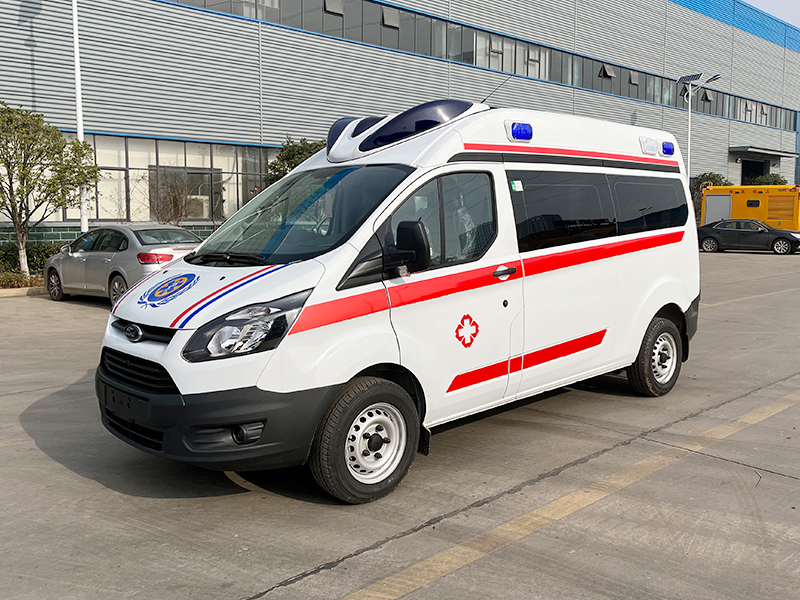 福特V362救護車圖片3