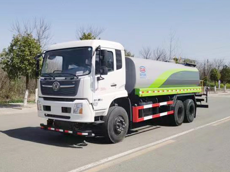 東風(fēng)天錦灑水車(chē)圖片2