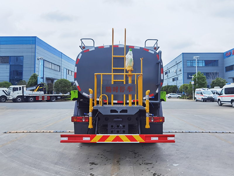 東風華神12方灑水車圖片5