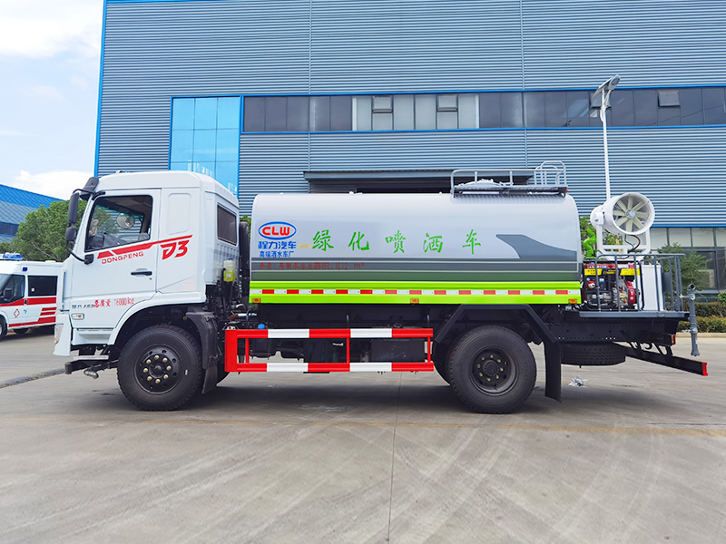 東風專底D3灑水車圖片4