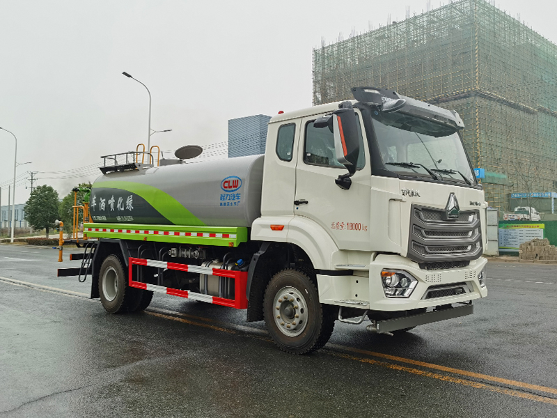 重汽豪沃單橋灑水車